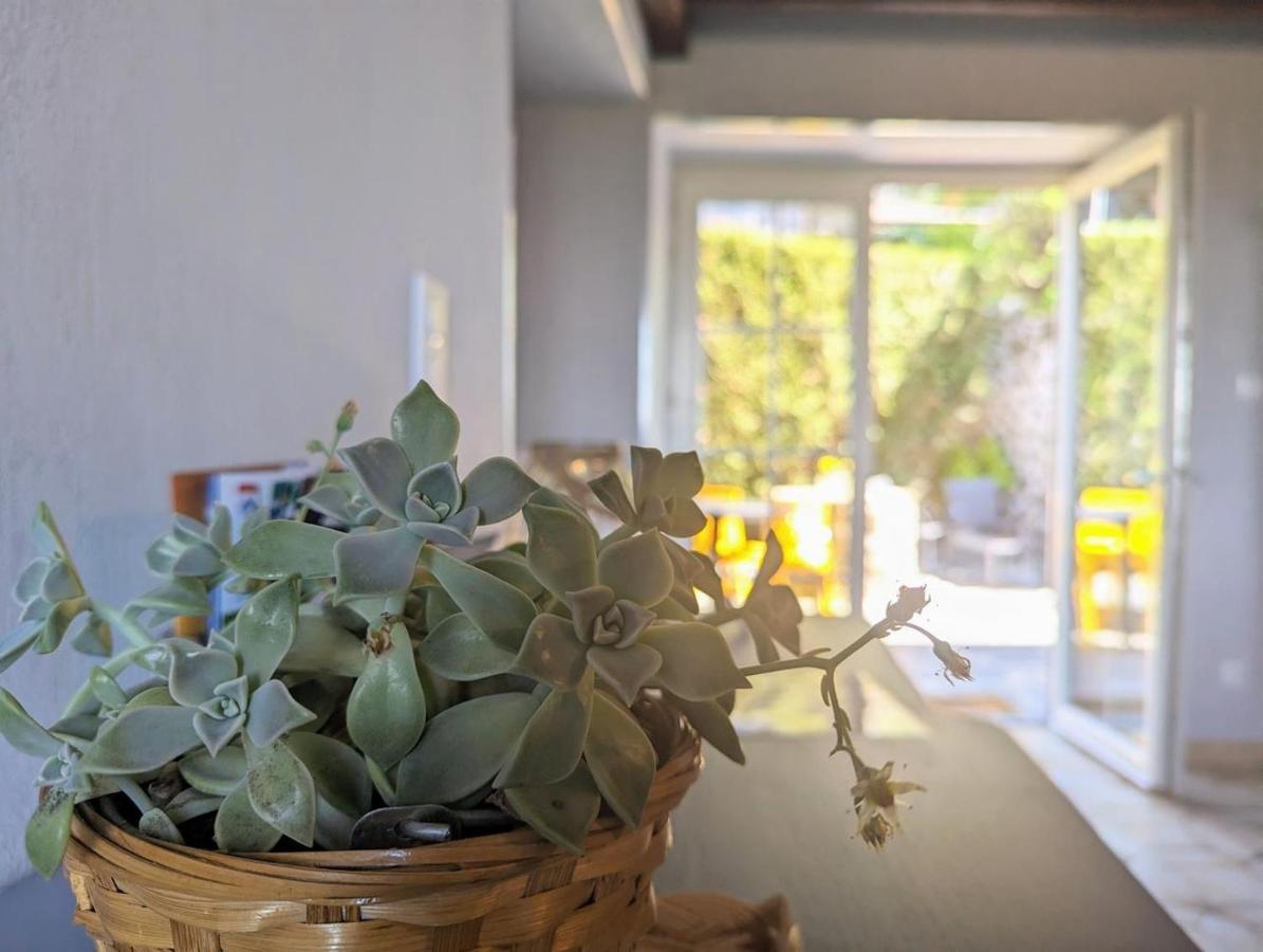Maison Du Soleil Chez Isa Polignac  외부 사진